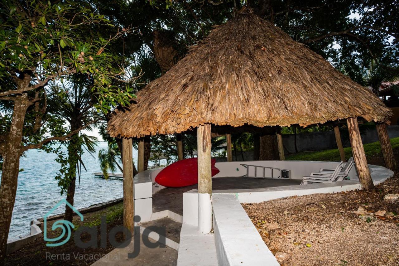 Villa Xtohil With Private Access To The Magic 7 Colors Lagoon Bacalar Exterior foto