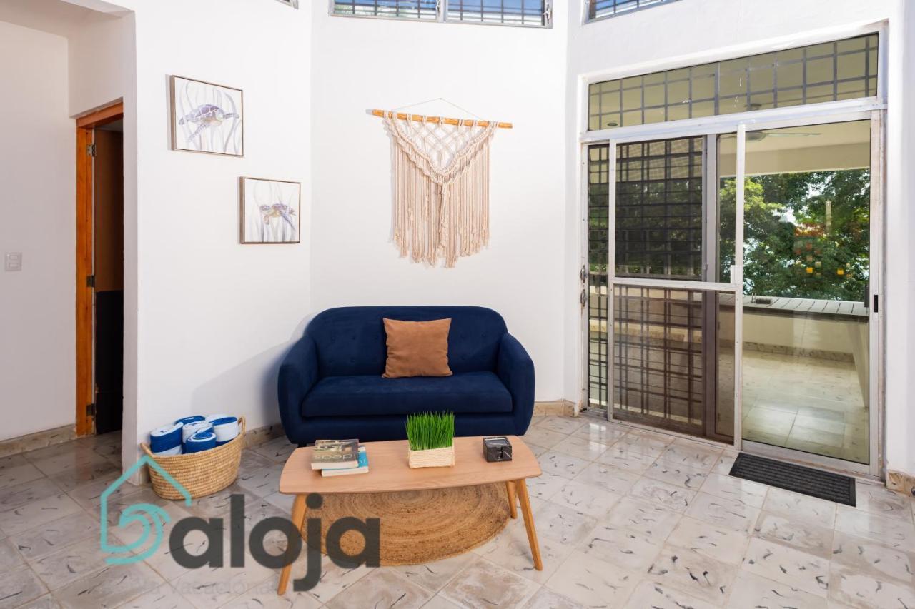 Villa Xtohil With Private Access To The Magic 7 Colors Lagoon Bacalar Exterior foto
